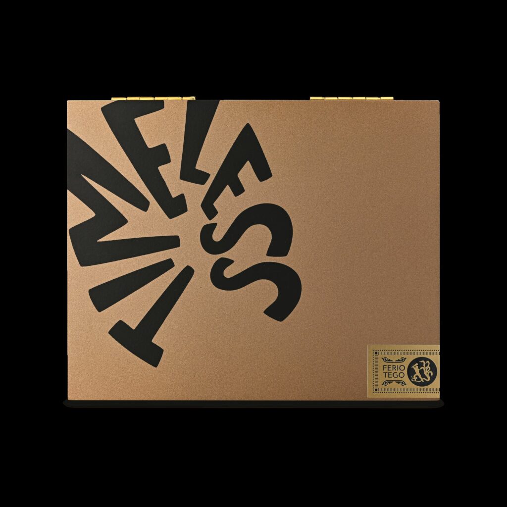 20017937 fer timeless panameri magnum ce us box10 001