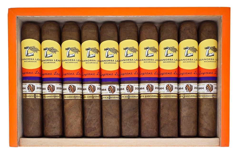 Aganorsa Leaf Supreme Leaf Wooden Indian 60th Anniversary Box Top Open