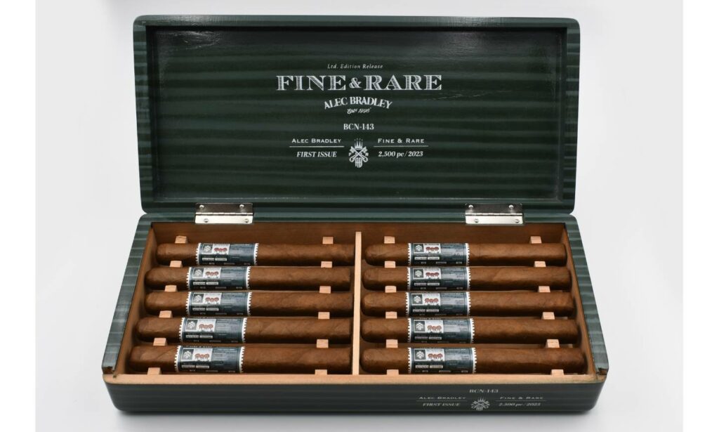 Alec Bradley Fine Rare.2