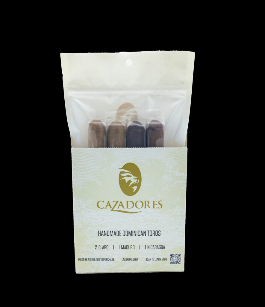 La Aurora to Ship Cazadores Toro Four Pack 2 CS4A8440