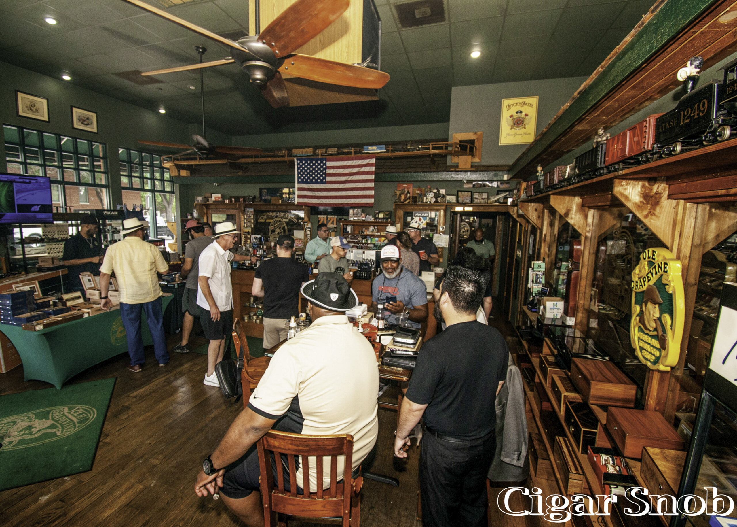 Cigar Tobacco Shop 16 scaled