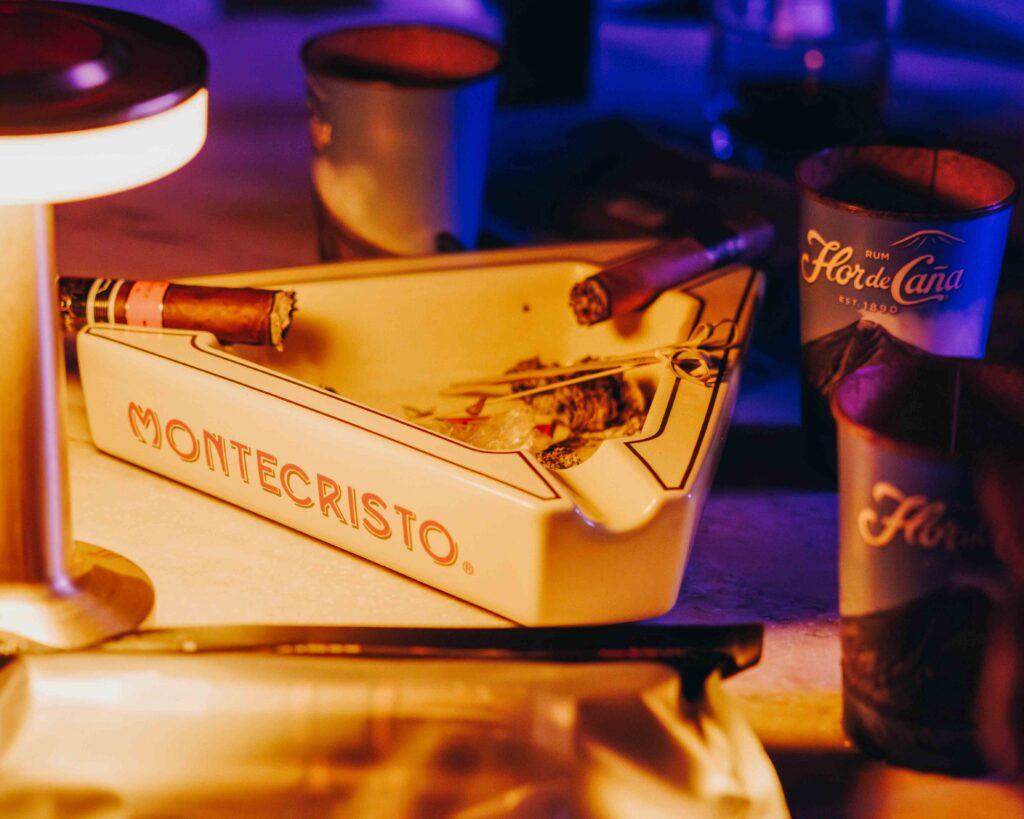 Cigar Under The Stars M90 18