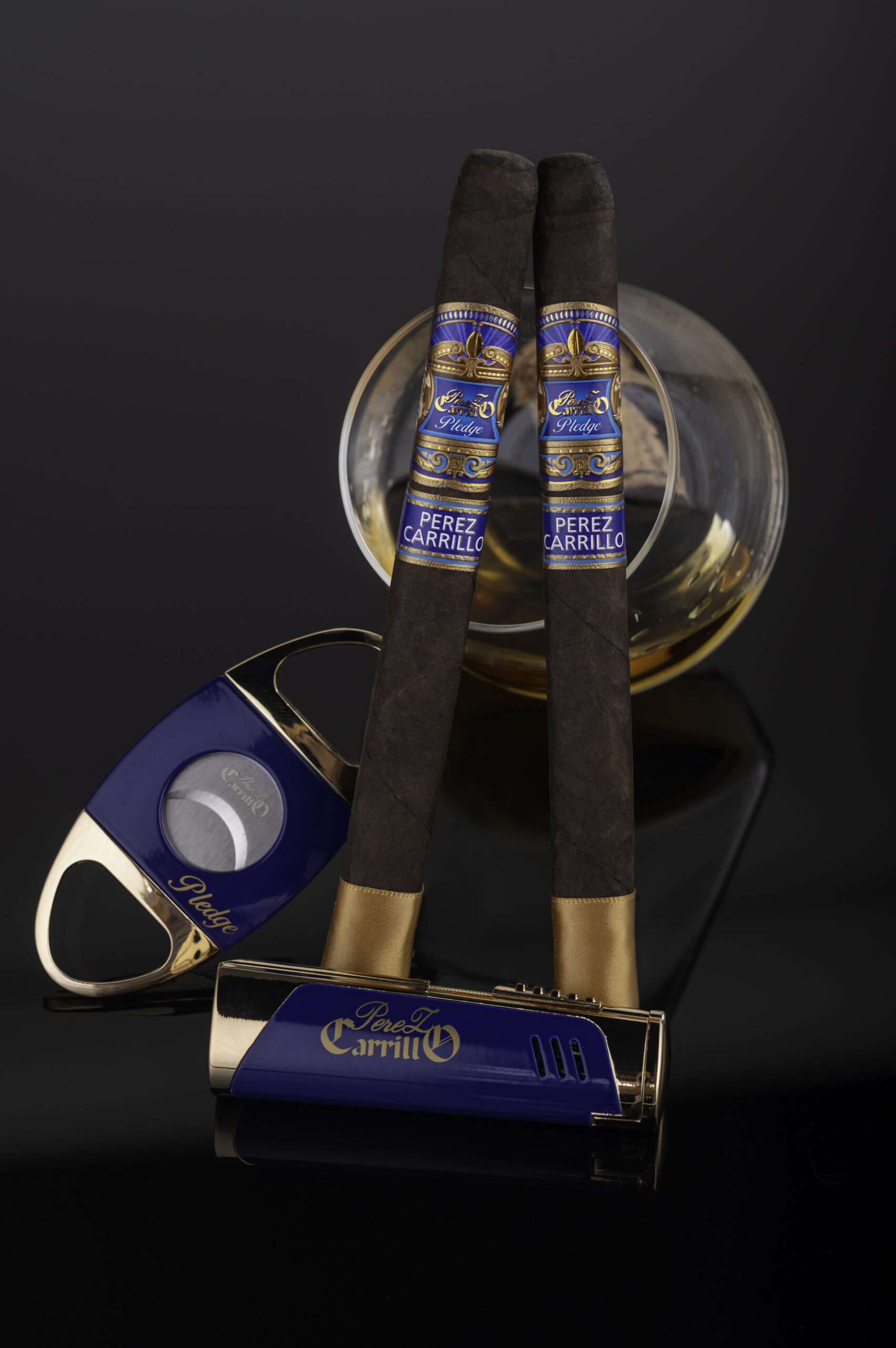Lonsdale Limitada Joins E.P Carllio's Pledge Line 4 Copy of AMF 5078 by Alvaro Mata scaled