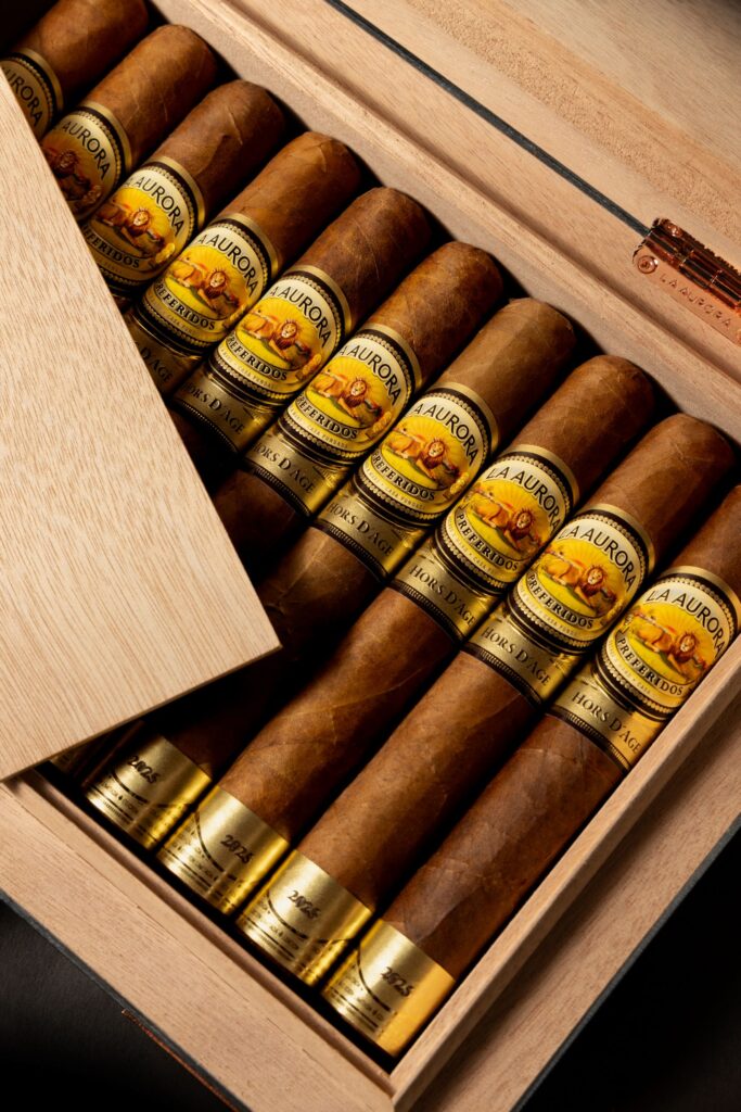 La Aurora Details Hors D’age, Puro Vintage Releases 4 Copy of CS4A1857