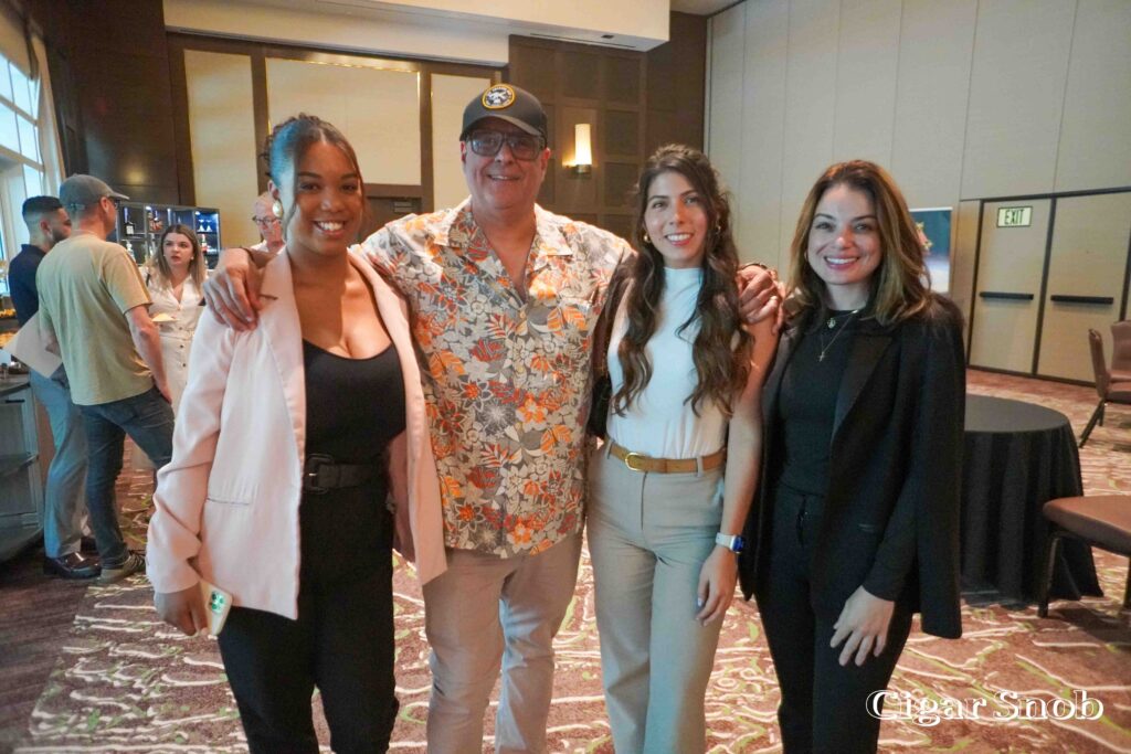 Desiree Molina Carlos Escalona Sara Diaz and Linny Munro