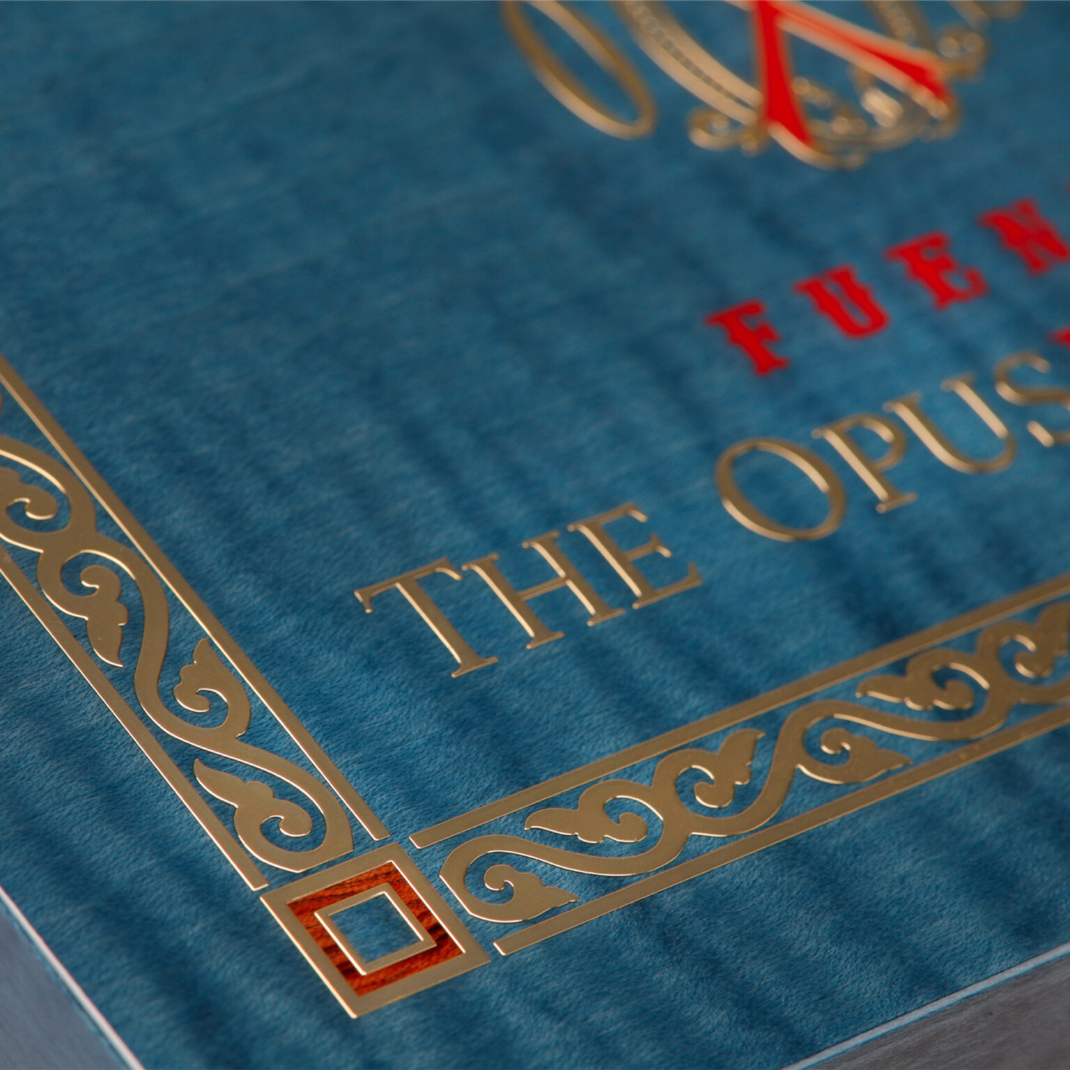 Manny Iriarte launches "Fuente The Opus X Society" Cigar Snob Magazine