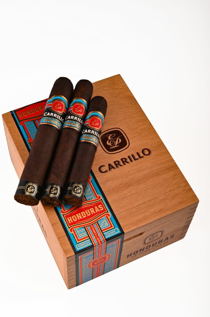 E.P. Carrillo and Plasencia unveil the E.P. Carrillo Honduras 6 Final 7109