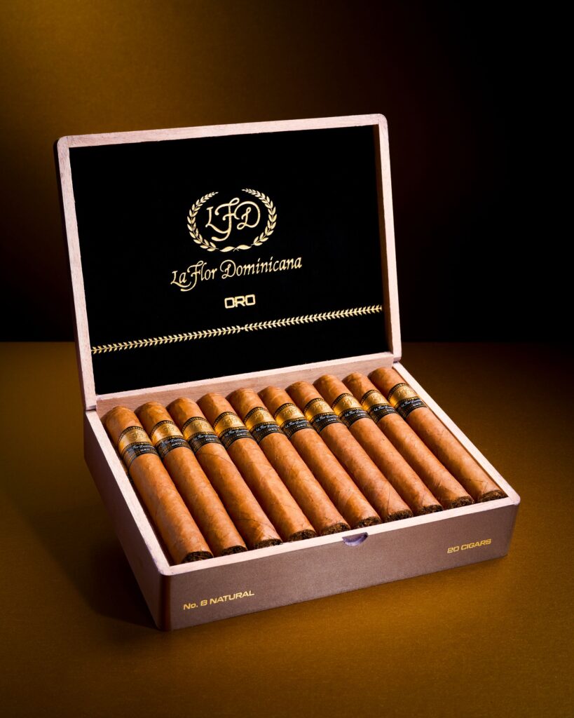 La Flor Dominicana Announces Three New Sizes for the Oro Line 9 LFD ORO No.8 Box Mood Photo