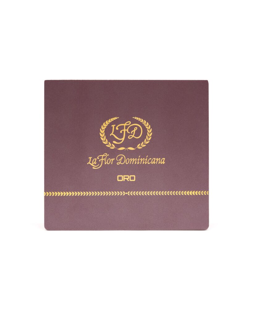 La Flor Dominicana Announces Three New Sizes for the Oro Line 4 LFD Oro No.7 Natural Front