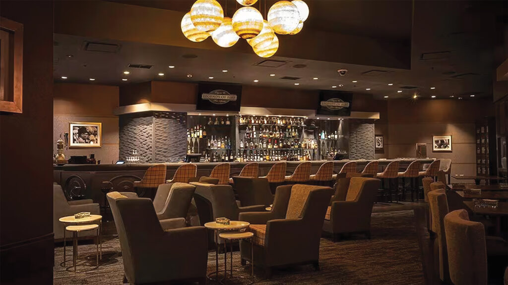 Casino Cigar Lounges 7 LOF 7