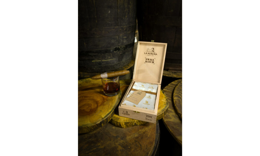 La Aurora Cigars Releases Small Batch Lot No. 002 in U.S. 1 La Aurora Cigars Releases Small Batch Lot No. 002 in US.5