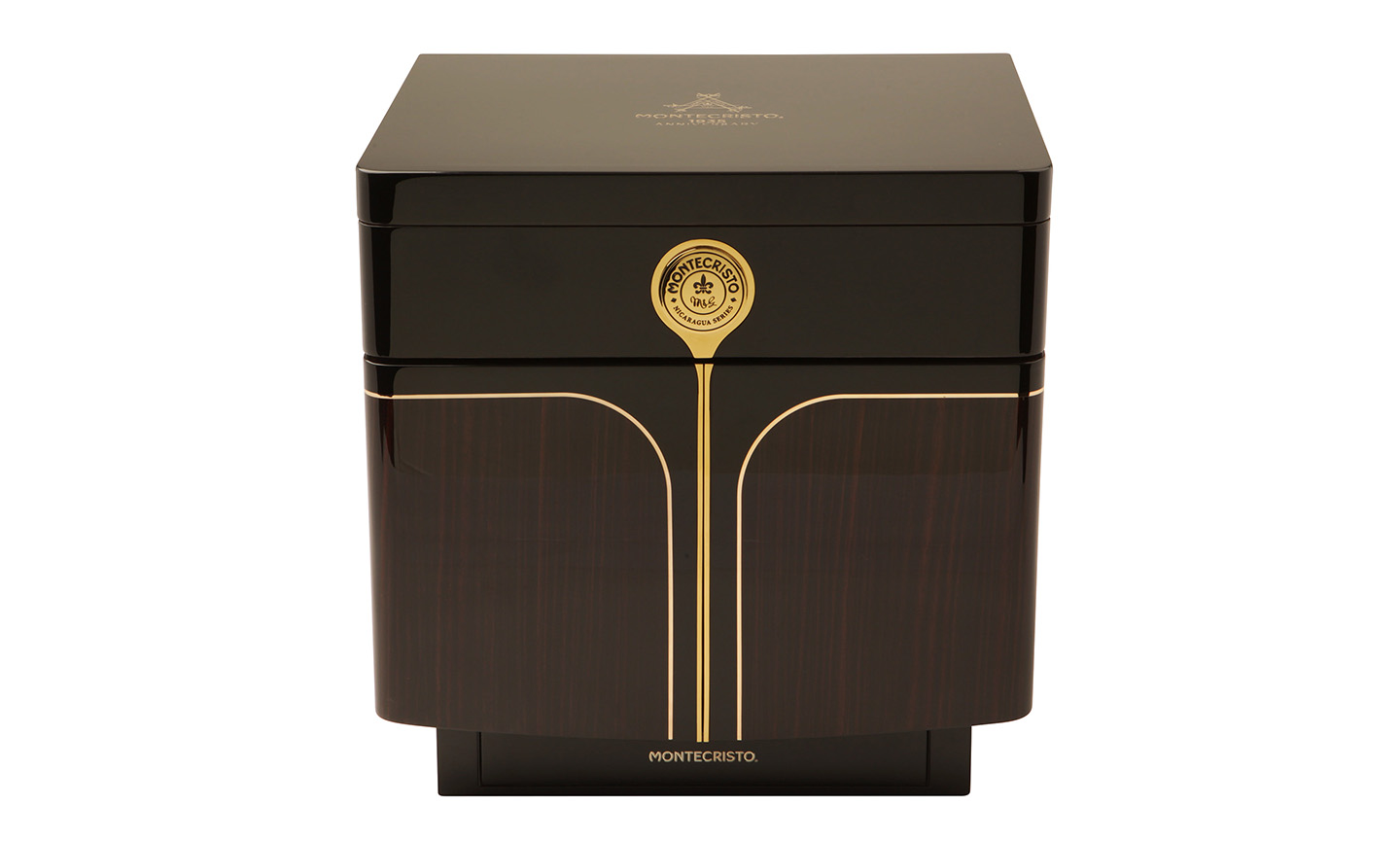 Montecristo Presents the 1935 Anniversary Tesoro De Oro Humidor | Cigar ...