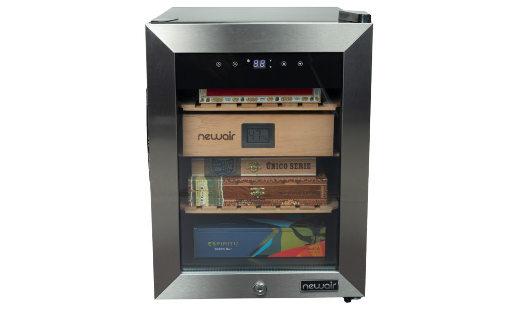 NewAir 250 Count Thermoelectric Humidor 1 NewAir 1