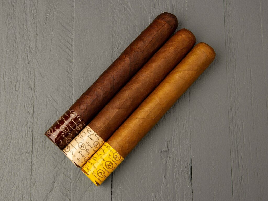 Altadis U.S.A. Announces 7% Price Reduction Across Omar Ortez Portfolio 3 Omar Ortez Sampler Singles Lifsetyle 02 3000x4000 1