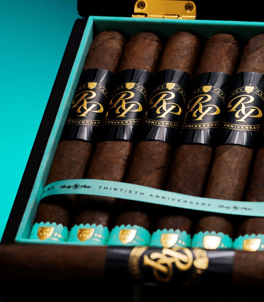 RP 25 07 18 30th Anniversary 6501 Small