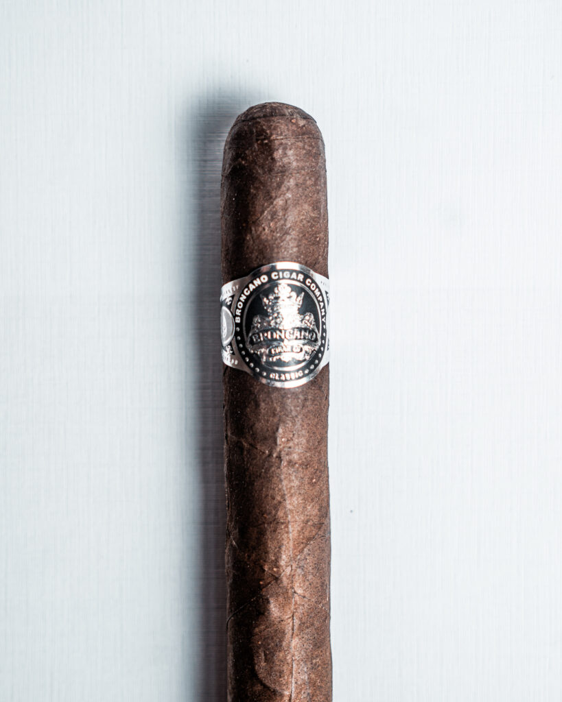 Broncano Cigar Co Officially Debuts Classic Toro Line 1 Silver Toro band