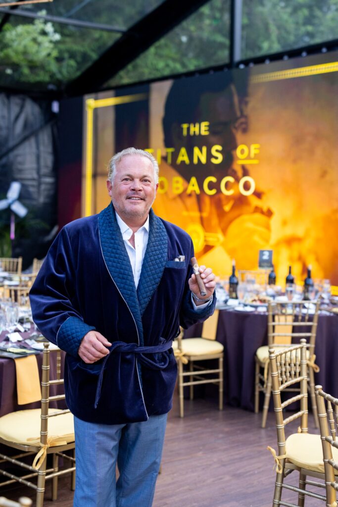 Titans of Tobacco 0478