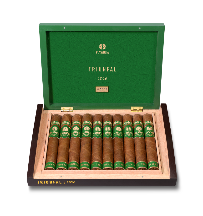 Triunfal box front open WEB