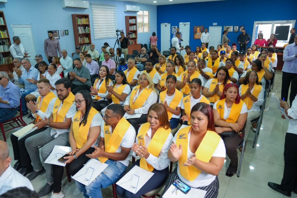 Infotep and Procigar Certify the First 127 Graduates of the Tamboril Tobacco School 1 WhatsApp Image 2026 07 01 at 10.17.45 2