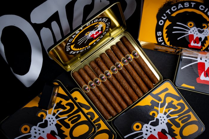 Miami Cigar & Co. Now Shipping Outcast Tins And Toro Humibags 2 https staticapp.icpsc .com icp resources mogile 1501860 b1a63357654dde930b31ae377b393483