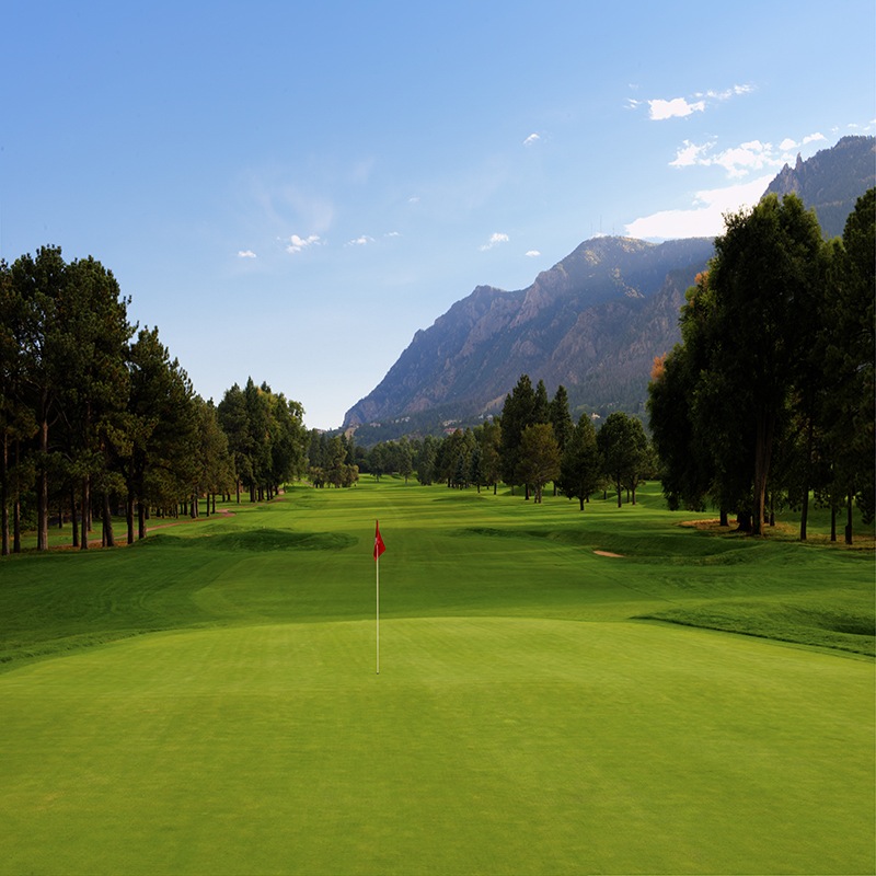 Hole 6 at Broadmoor East