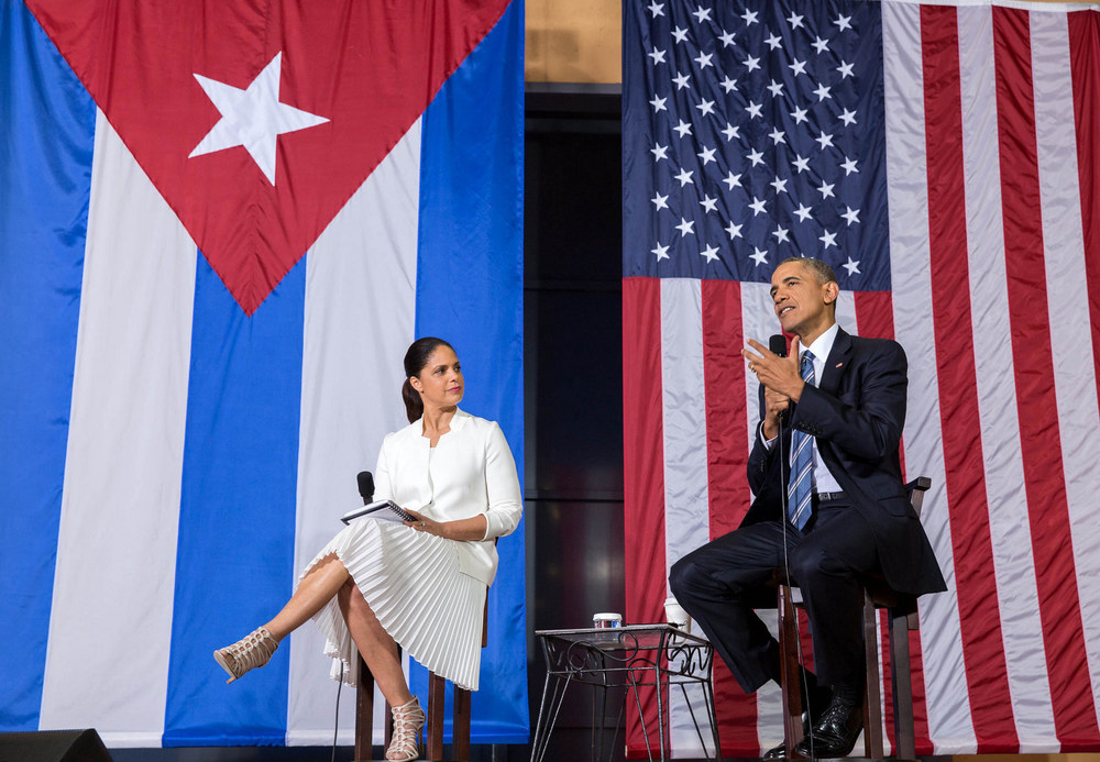 Cuba between the lines 2 Barack Obama and Soledad O'Brien during a Q&A session on entrepreneurship in Havana (Photo: IIP Photo Archive )