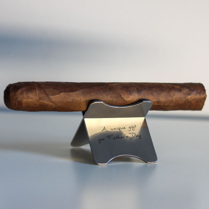 Father’s Day Offer: Free Engraving on Le Petit blade 1 unnamed 2 18
